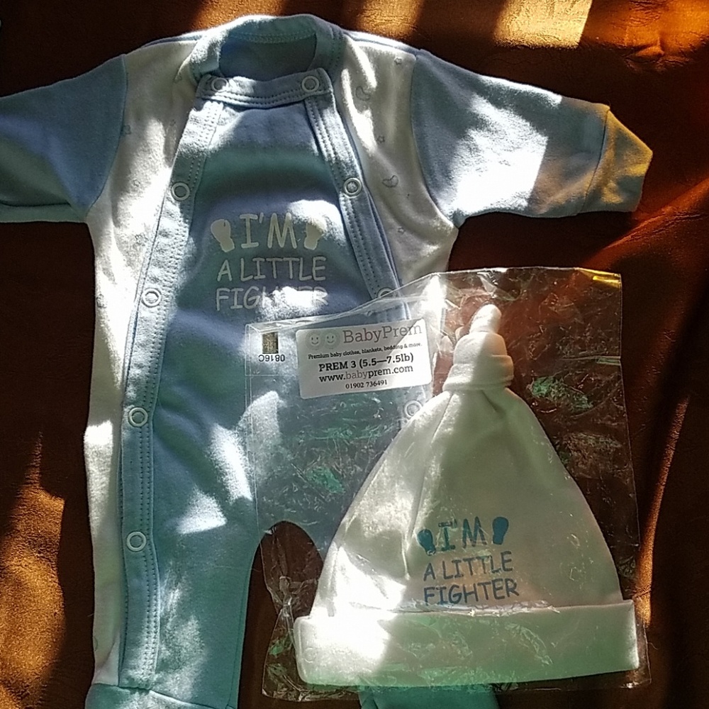 NWT:Adorable preemie outfit set👶👶👶